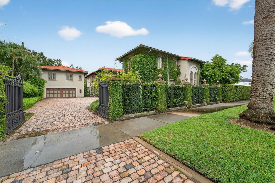 House in Tampa, Florida, United States 1 - 17185476