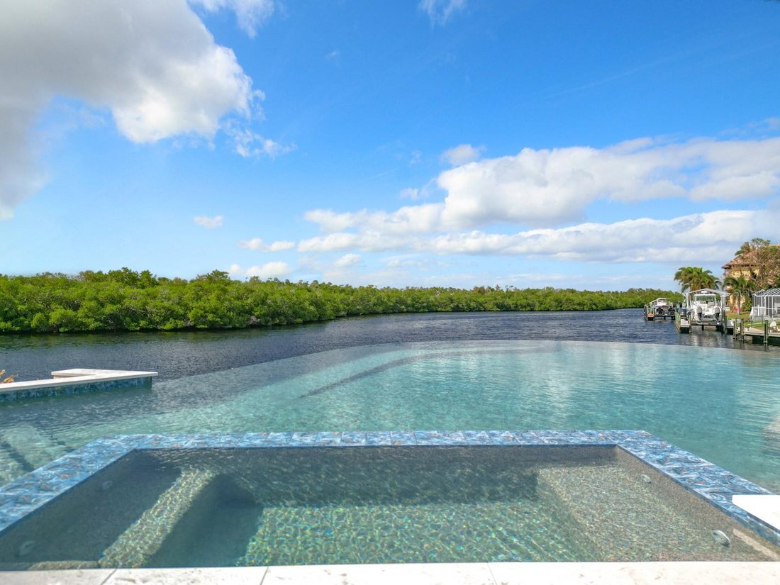 House in Fort Myers, Florida, United States 3 - 17186860