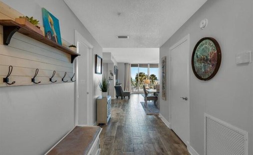 Condo in Pensacola Beach, Florida, United States 1