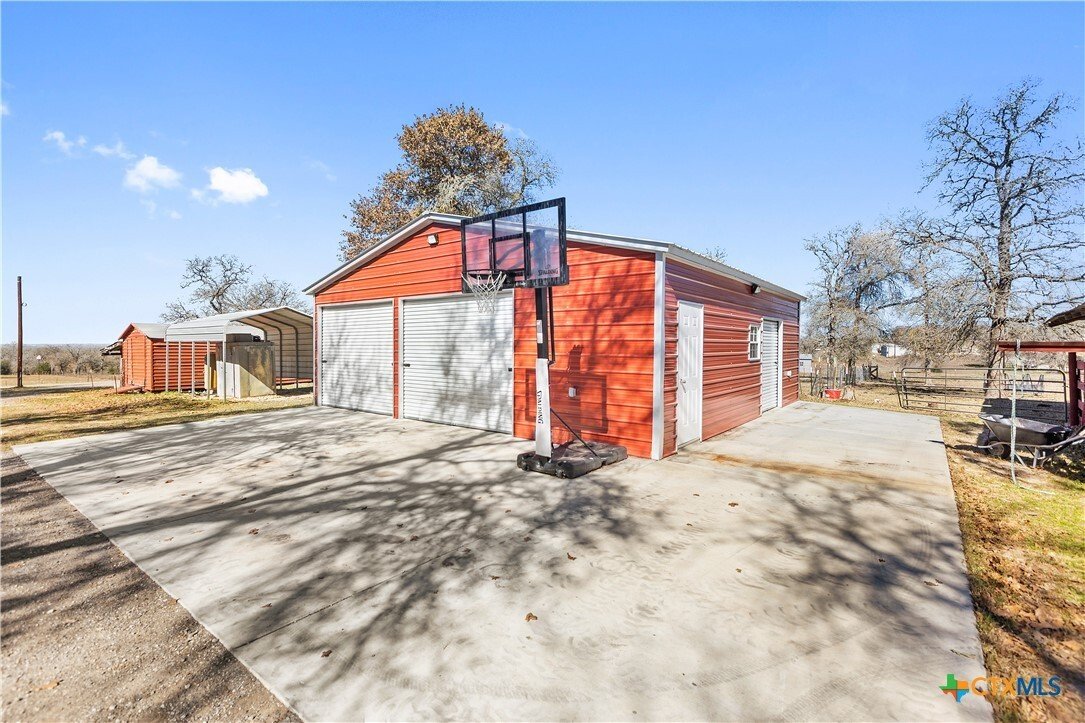 Seguin, Texas, United States 4 - 17171342