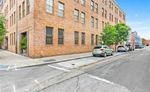 Condo in New Orleans, Louisiana, United States 1