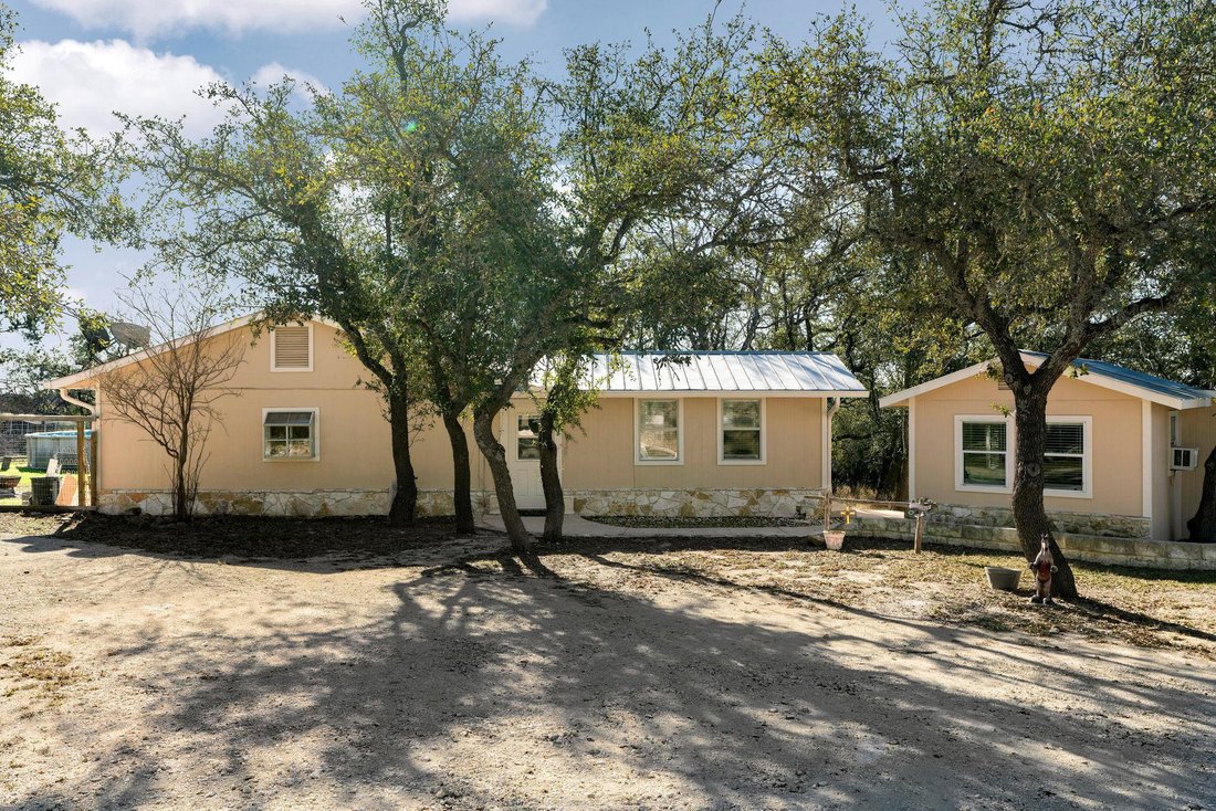 House in Wimberley, Texas, United States 1 - 17189186