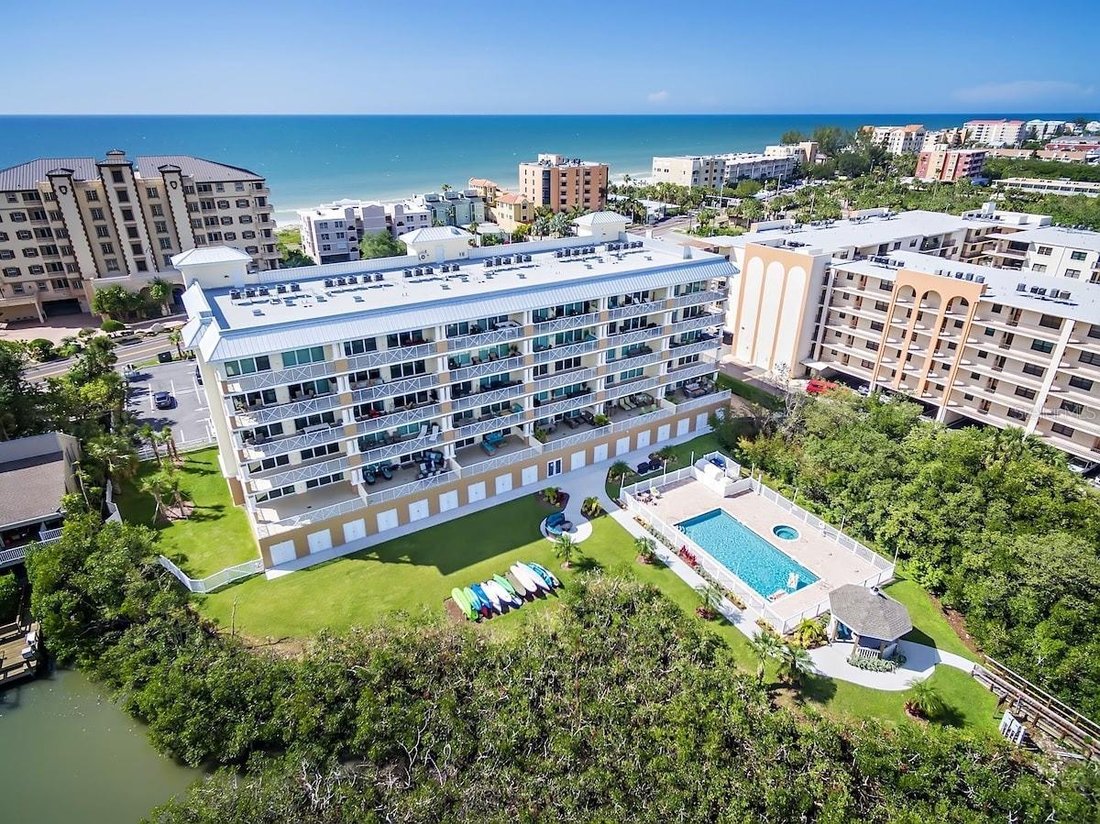 Condo in Indian Shores, Florida, United States 1 - 17184556