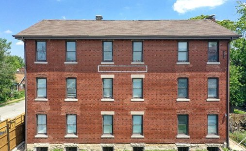 Apartment in St. Louis, Missouri, United States 1