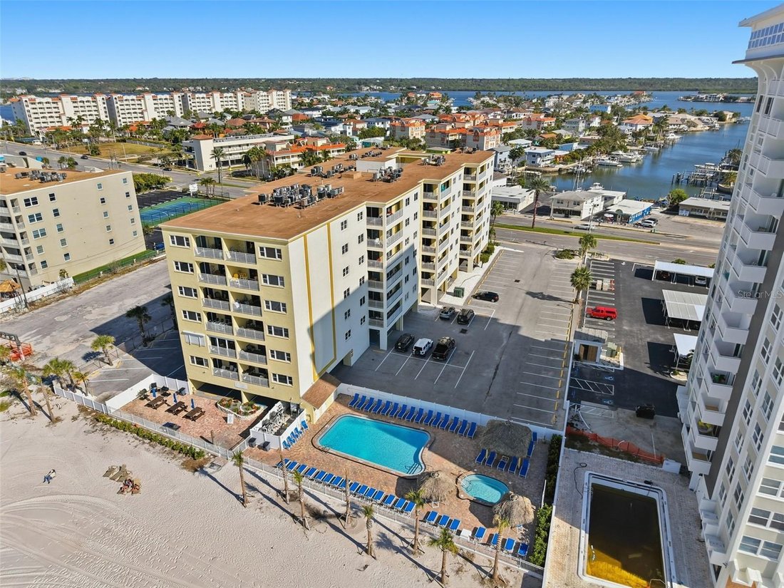 Condo in Madeira Beach, Florida, United States 3 - 17180326