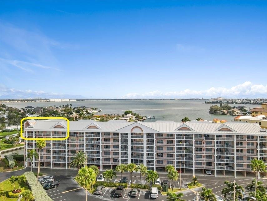 Condo in St. Pete Beach, Florida, United States 1 - 17181631