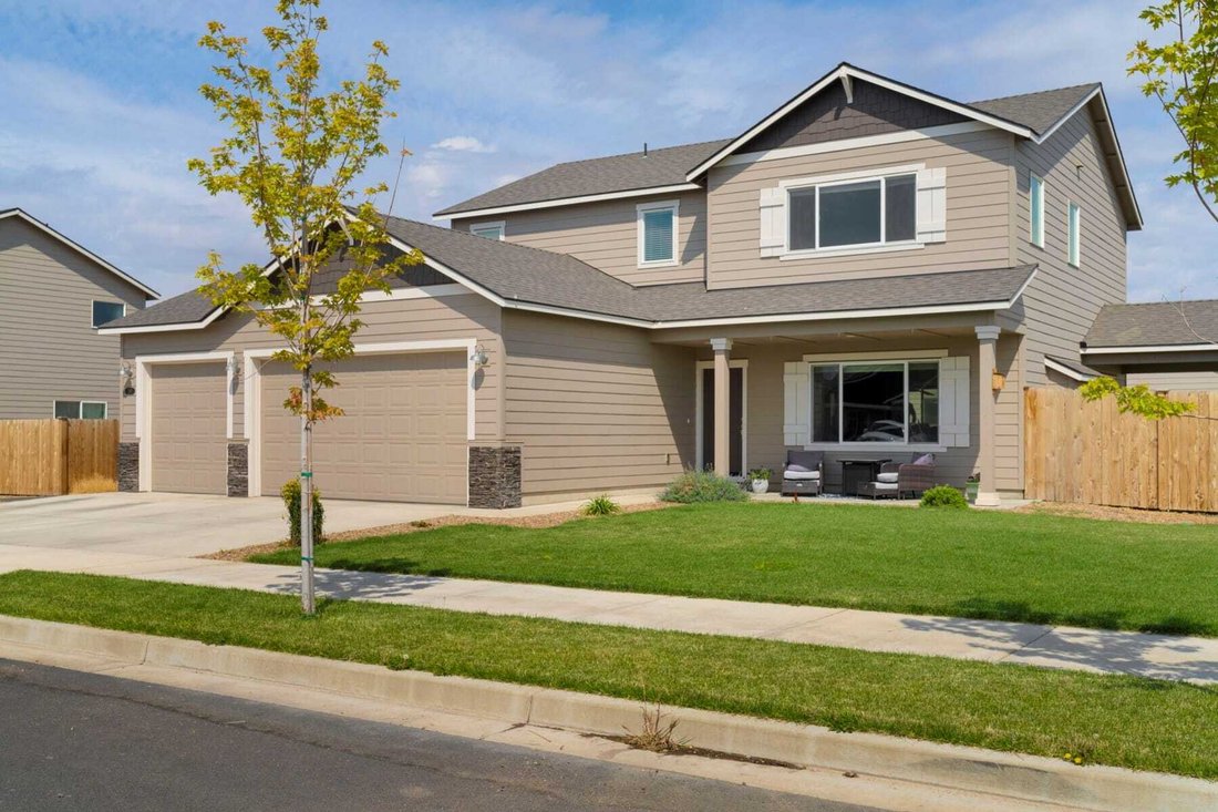 House in Madras, Oregon, United States 2 - 17167851