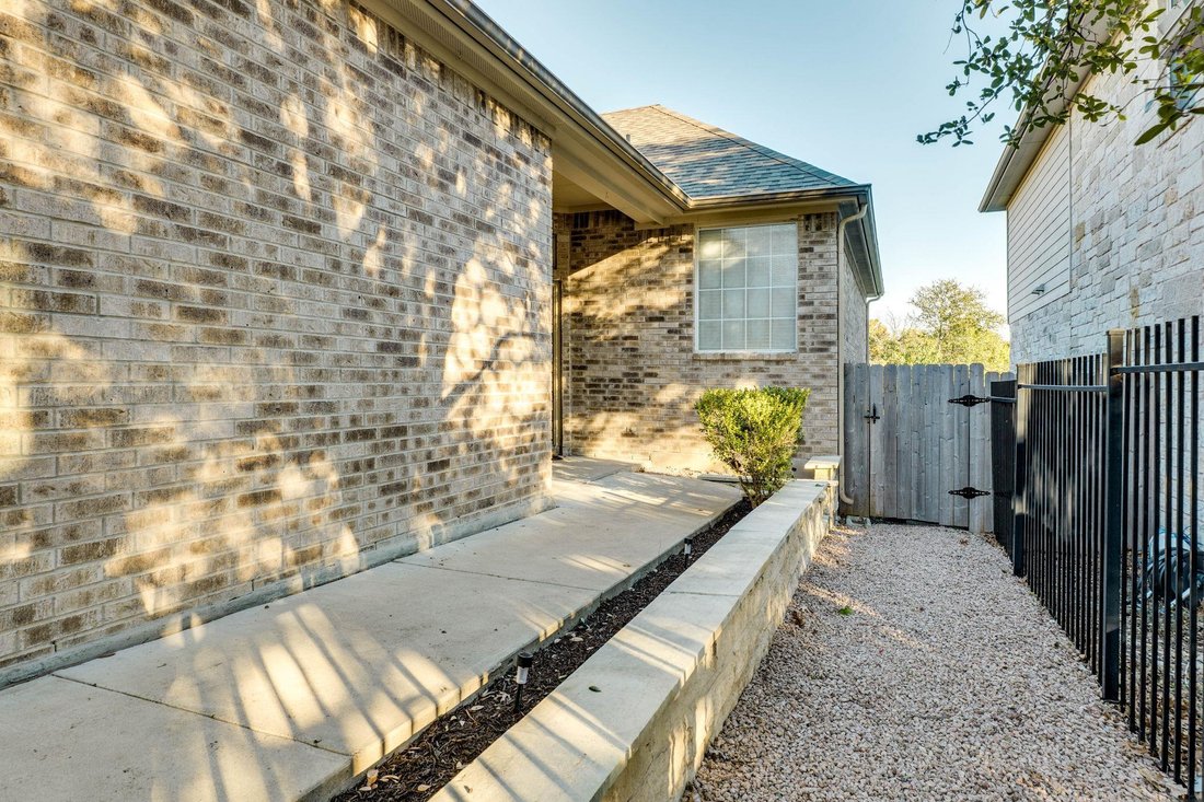 House in Austin, Texas, United States 5 - 17190818