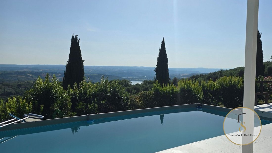 Country House in Italy 2 - 16740787