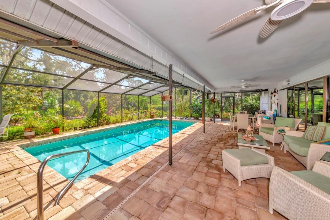 House in Sarasota, Florida, United States 5 - 17179077