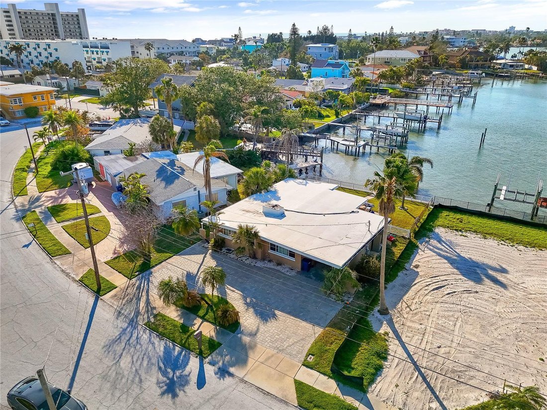 House in Madeira Beach, Florida, United States 4 - 17181991