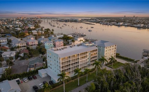 Condo in Fort Myers Beach, Florida, United States 1
