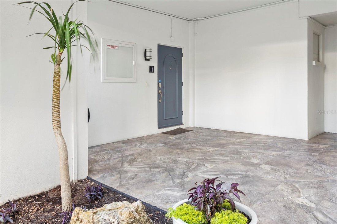 Condo in Sarasota, Florida, United States 2 - 17186808