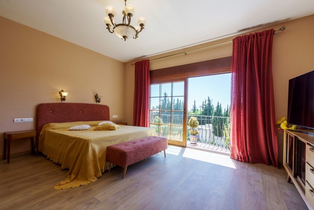 Villa in Marbella, Andalusia, Spain 4 - 17188328