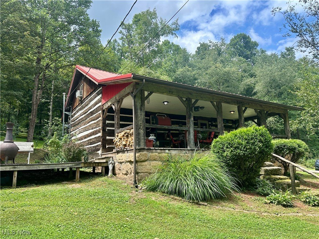 House in Matamoras, Ohio, United States 1 - 17175307