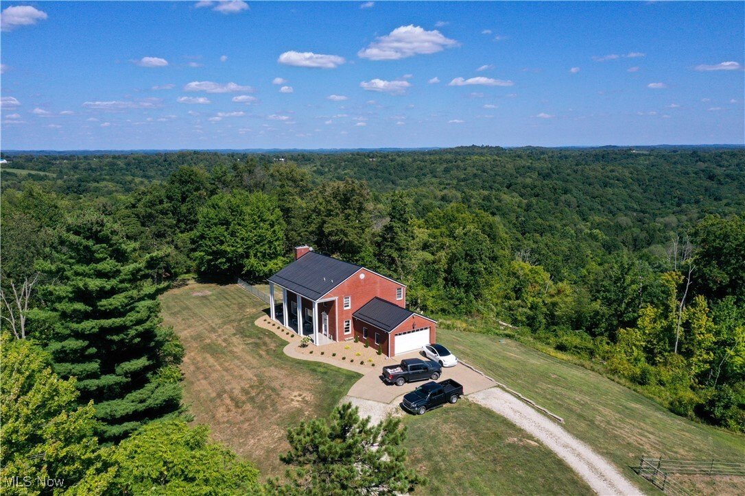 House in Cambridge, Ohio, United States 4 - 17175180