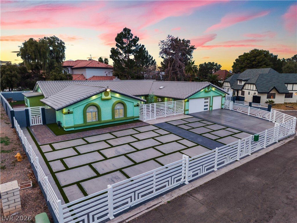 House in Las Vegas, Nevada, United States 5 - 17189499