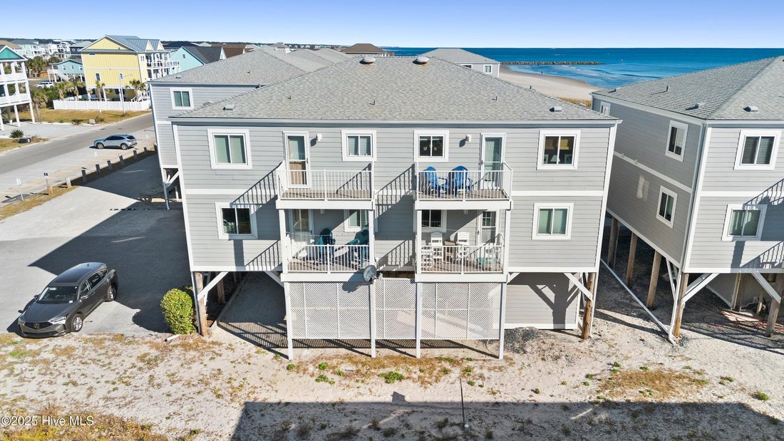 Condo in Ocean Isle Beach, North Carolina, United States 5 - 17193755