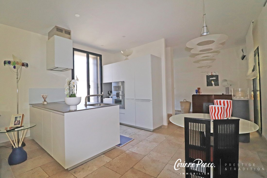 House in Camplanier, Nimes, France 5 - 17133909