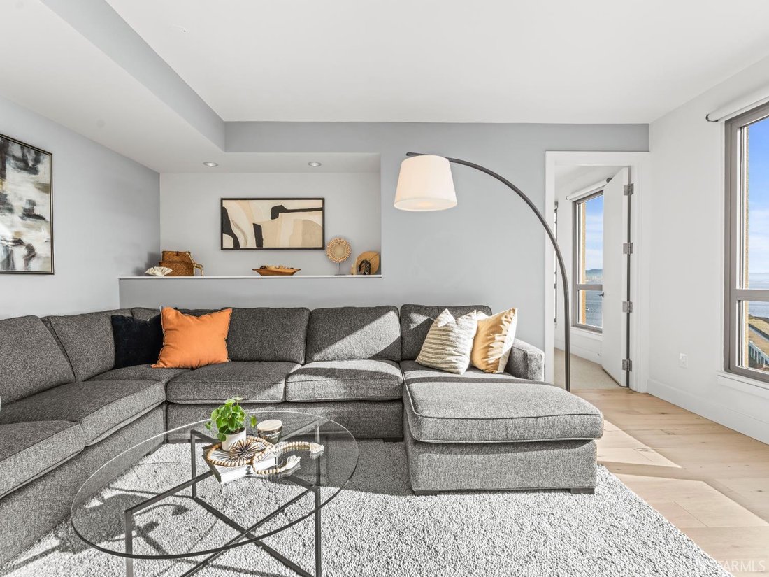 Condo in San Francisco, California, United States 4 - 17189409
