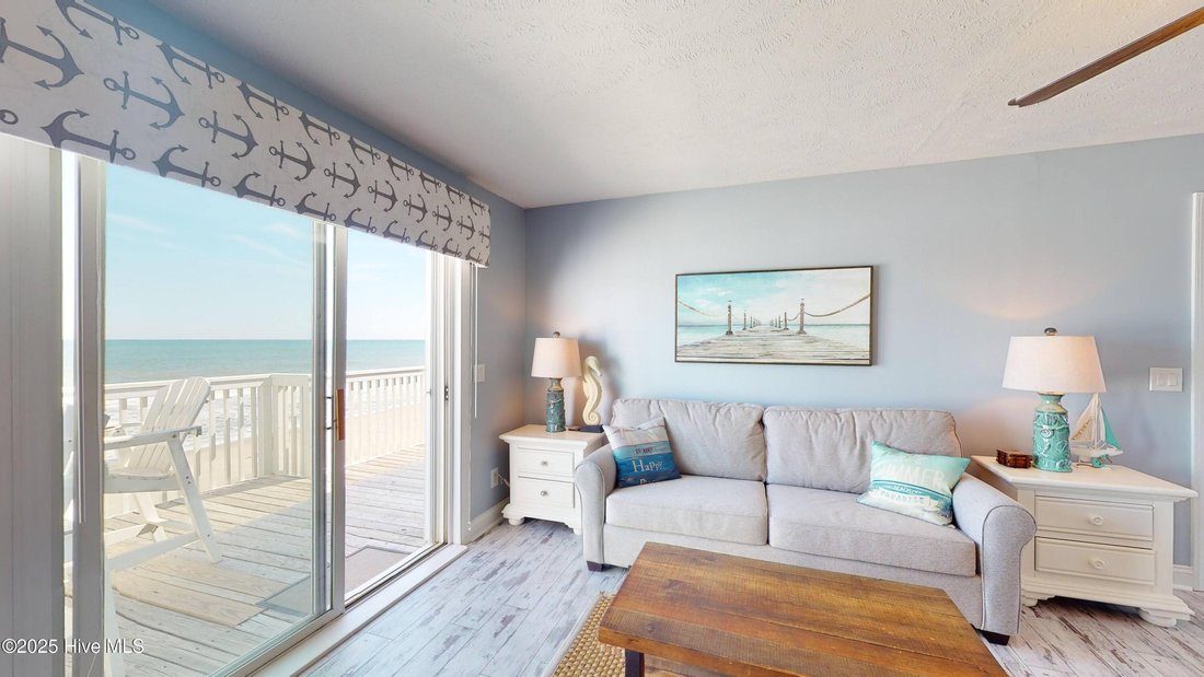 Condo in Kure Beach, North Carolina, United States 5 - 17193798