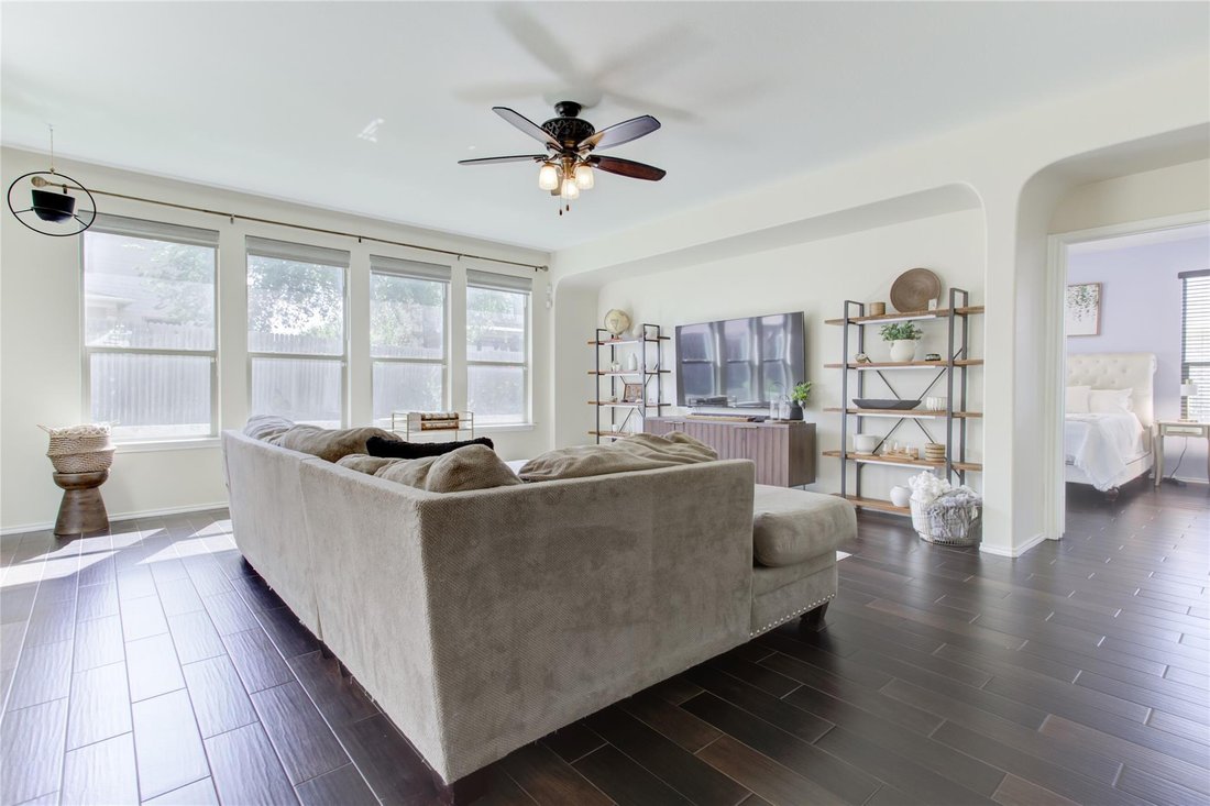 House in Pflugerville, Texas, United States 5 - 17189278