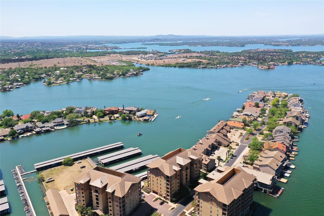 Condo in Horseshoe Bay, Texas, United States 2 - 17189301