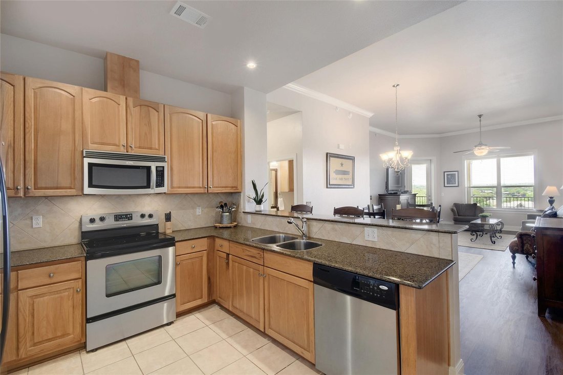 Condo in Horseshoe Bay, Texas, United States 4 - 17189301