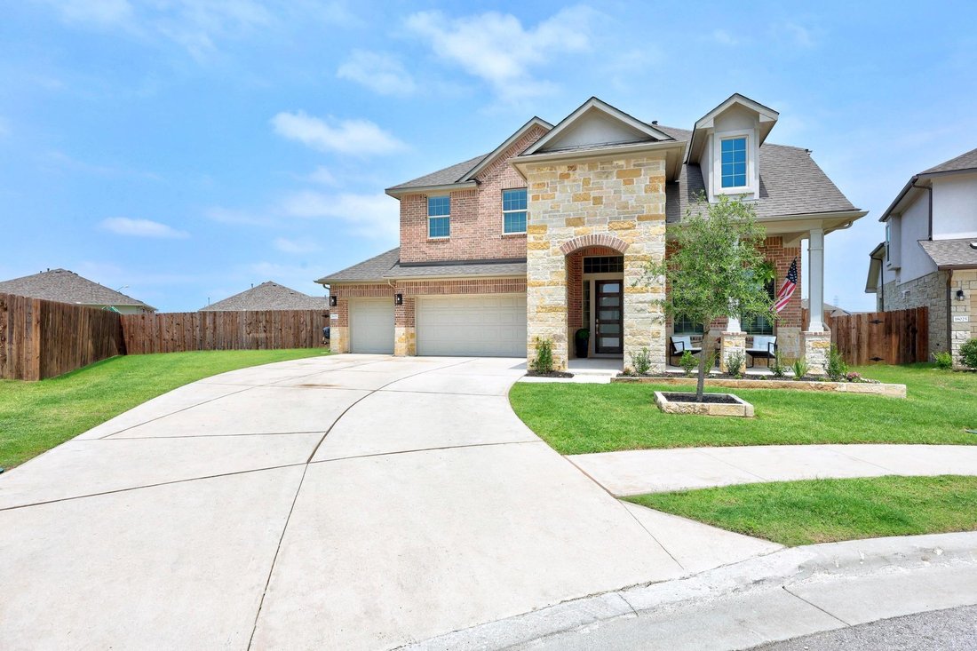 House in Pflugerville, Texas, United States 3 - 17189145