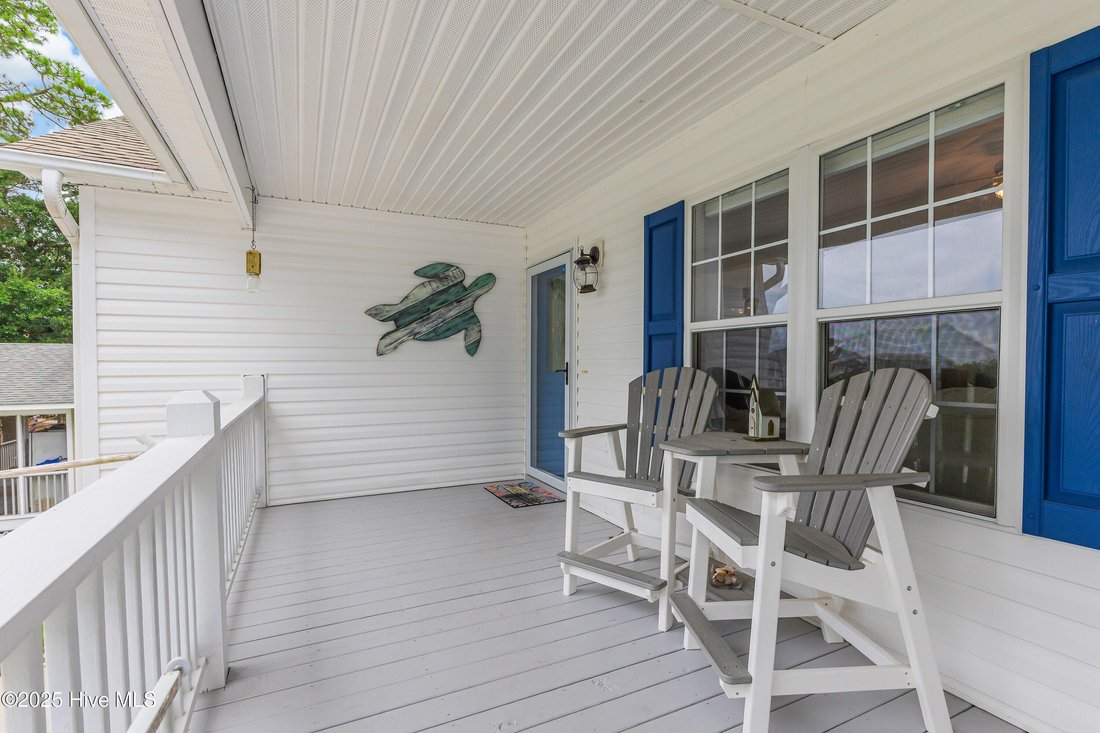 House in Oak Island, North Carolina, United States 4 - 17193267