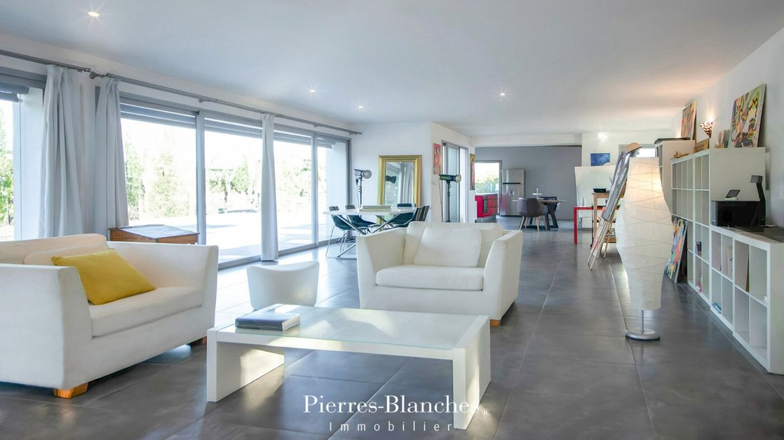 Villa in Montarnaud, Occitania, France 2 - 17192584