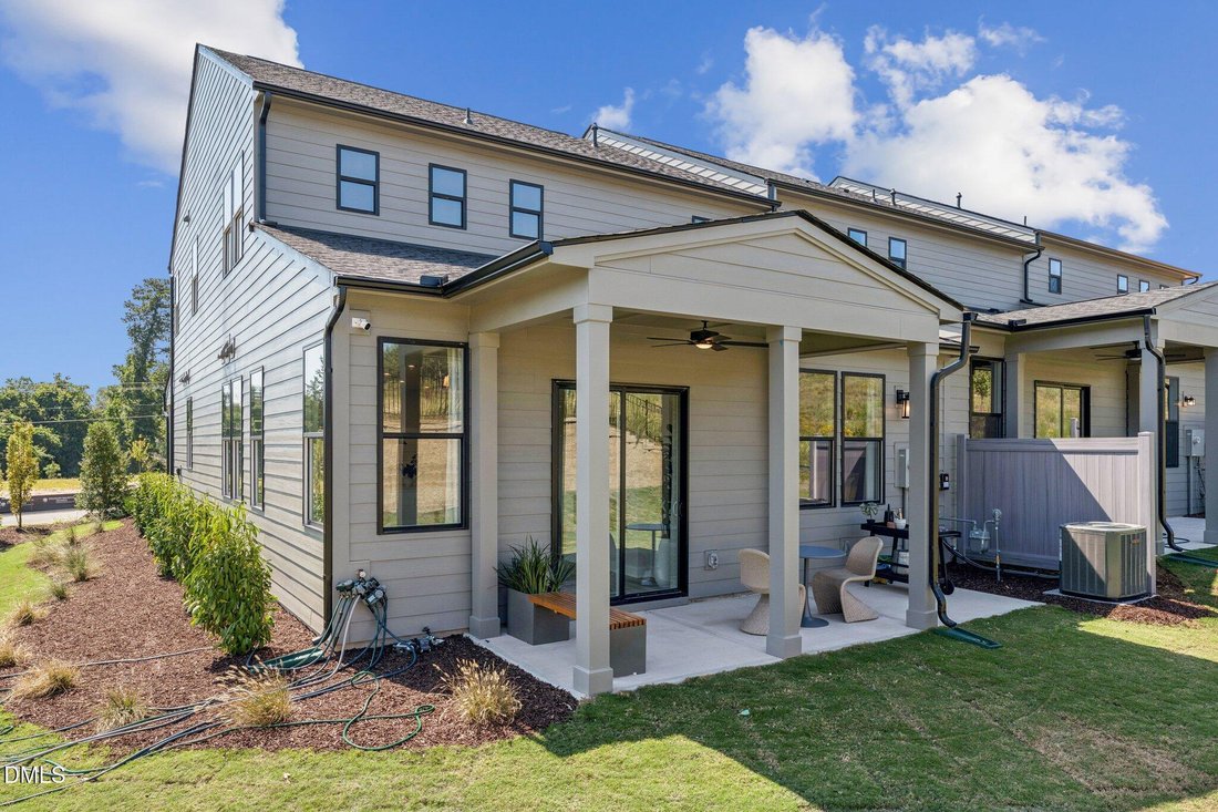 Townhouse in Apex, North Carolina, United States 1 - 17191624