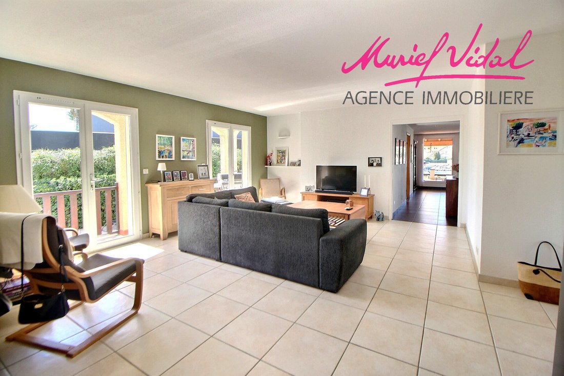 Villa in Saint-Cyprien, Occitania, France 5 - 17192907