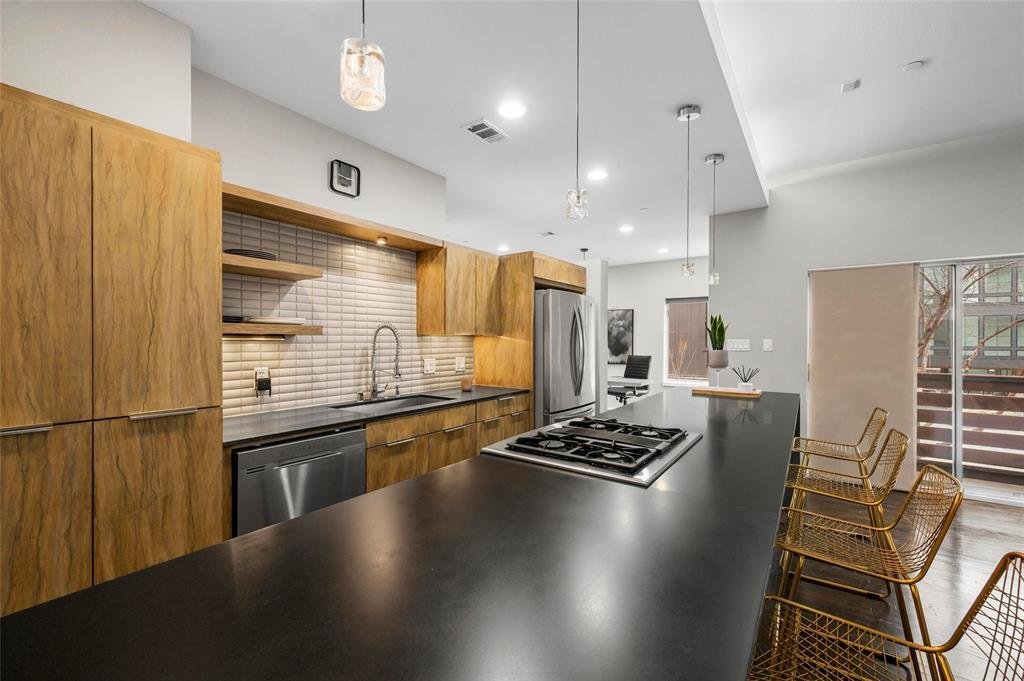 Condo in Dallas, Texas, United States 3 - 17191178