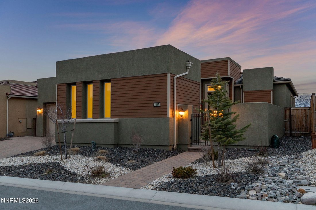 House in Reno, Nevada, United States 2 - 17189378