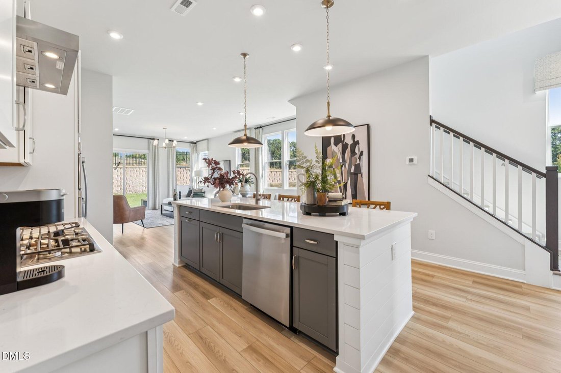 Townhouse in Apex, North Carolina, United States 3 - 17191624