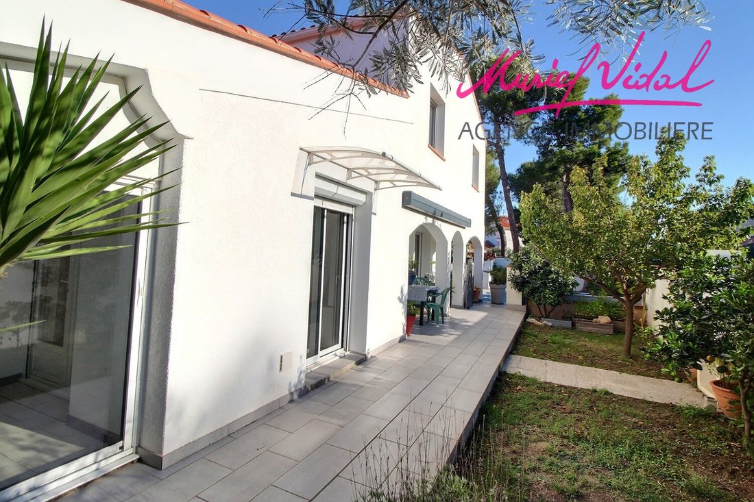 Villa in Zone Plage, Saint-Cyprien, France 2 - 17192958