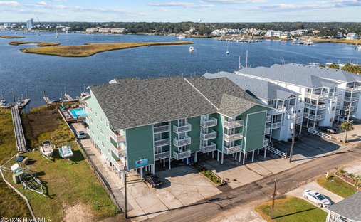 Condo in Carolina Beach, North Carolina, United States 1