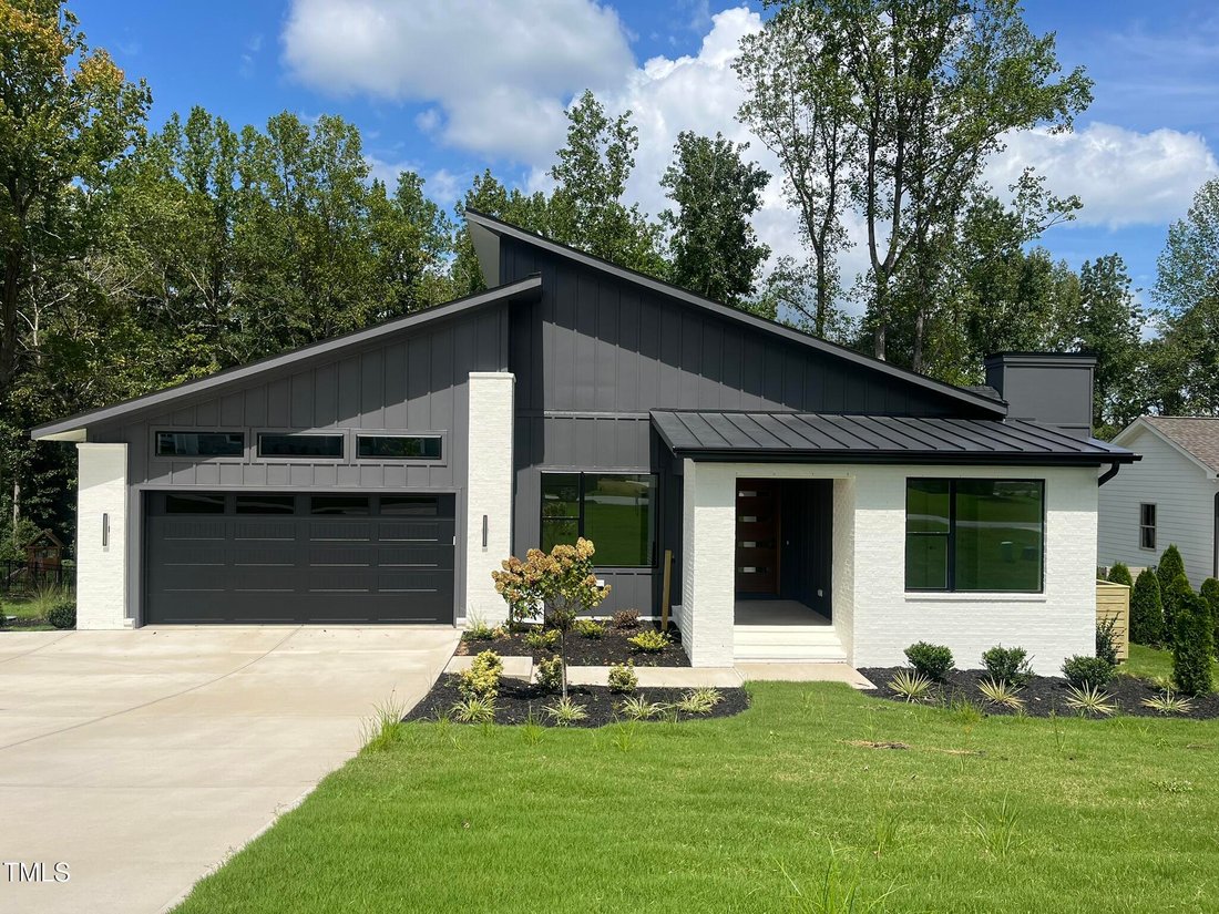House in Fuquay-Varina, North Carolina, United States 4 - 17190655