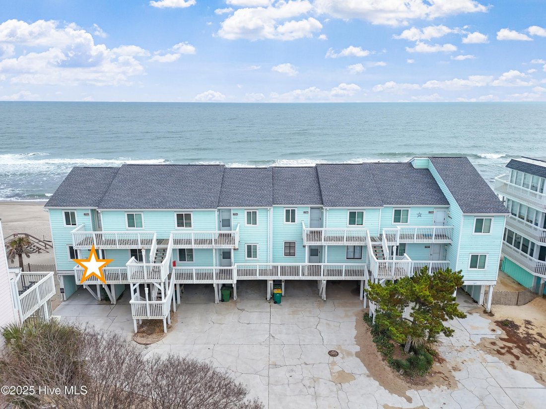 Condo in Kure Beach, North Carolina, United States 1 - 17193833