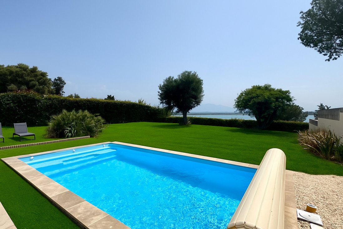Villa in Villeneuve-de-la-Raho, Occitania, France 1 - 17192821