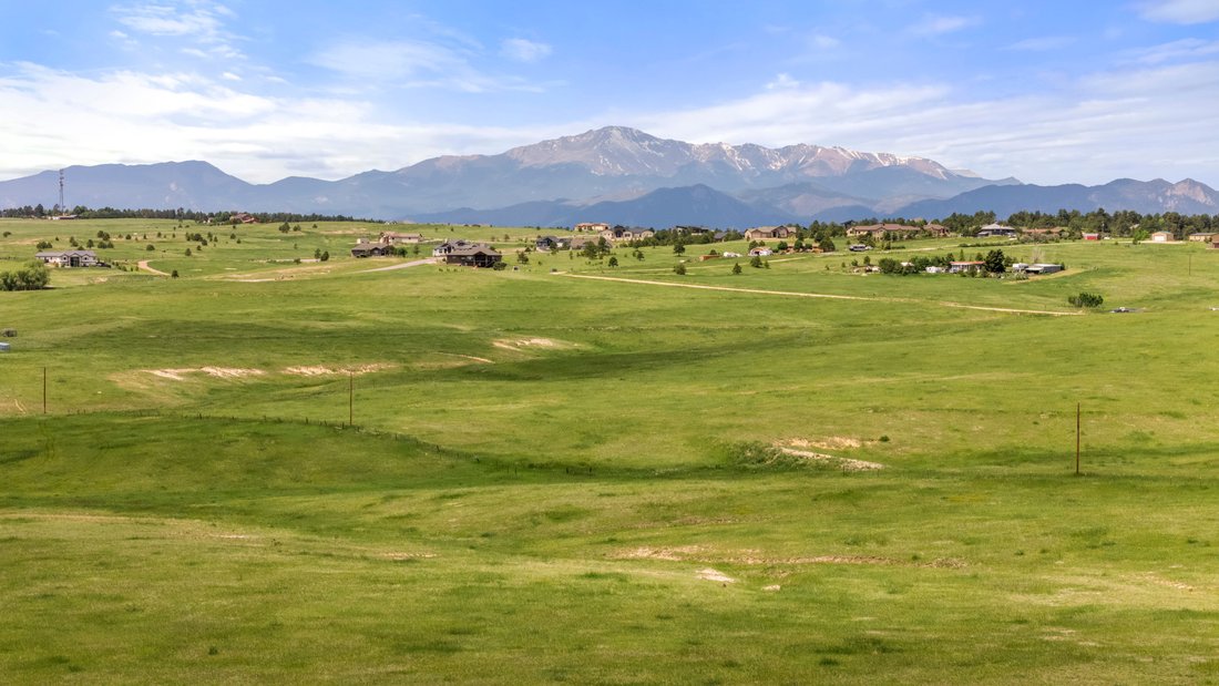 Land in Colorado Springs, Colorado, United States 1 - 17193403