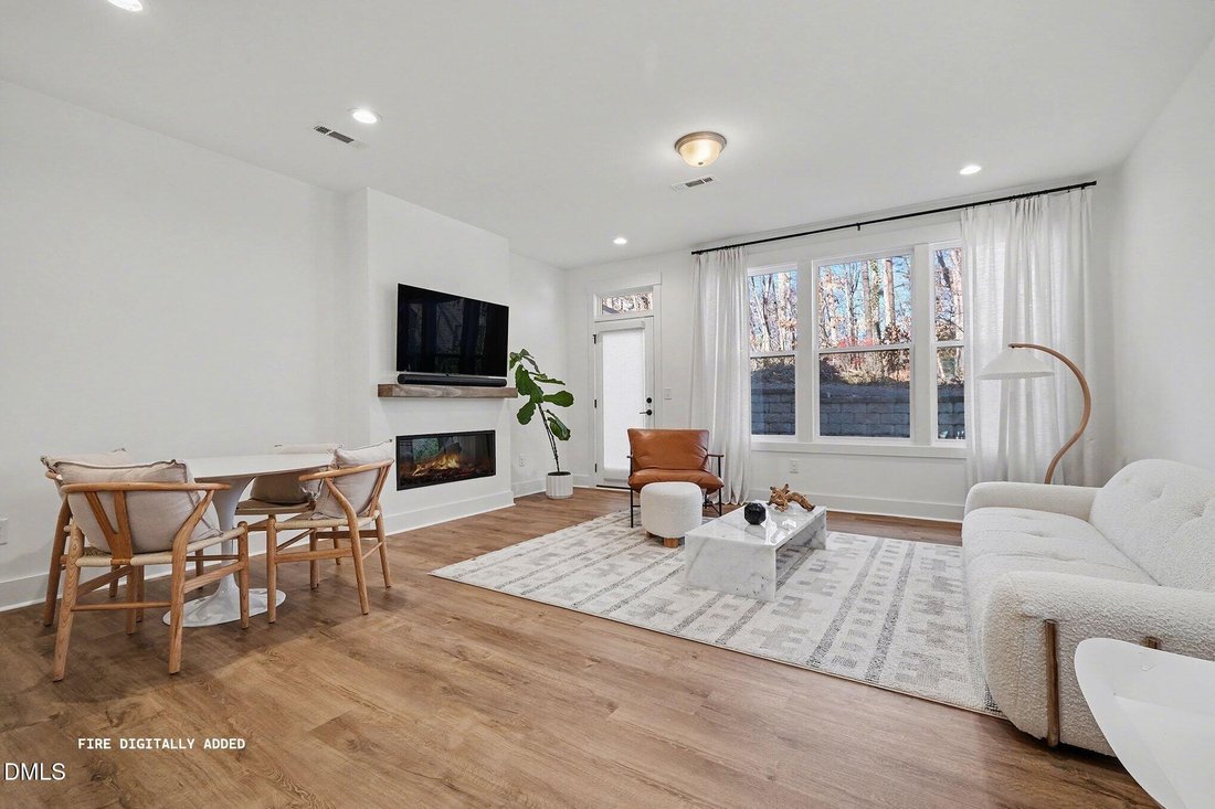 Townhouse in Raleigh, North Carolina, United States 4 - 17190059