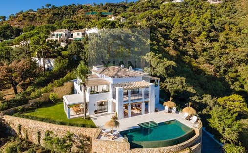 Villa in El Madroñal, Benahavis, Spain 1