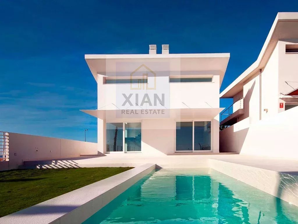 Villa in Arroyo de la Miel, Benalmadena, Andalusia 2 - 12177136
