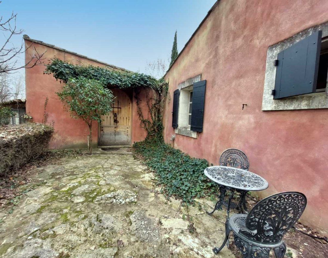 House in Oppède, Provence-Alpes-Côte d'Azur, France 3 - 17192608