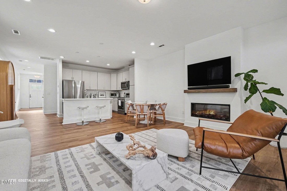 Townhouse in Raleigh, North Carolina, United States 2 - 17190059