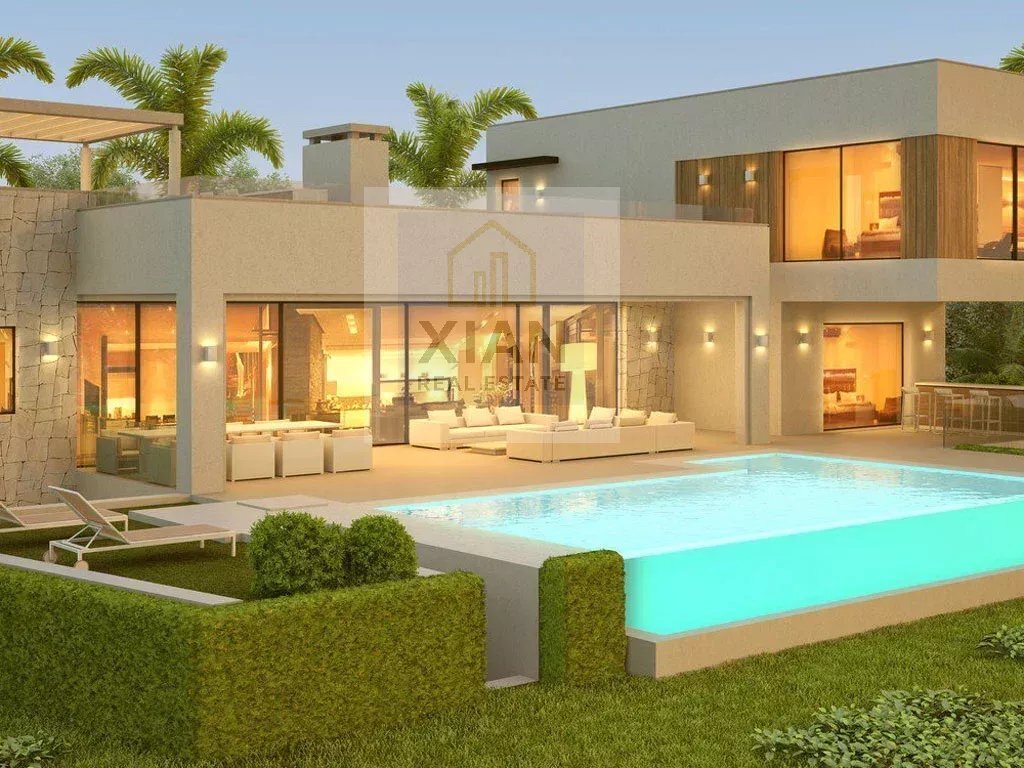 Villa in Benahavis, Andalusia, Spain 1 - 12174504