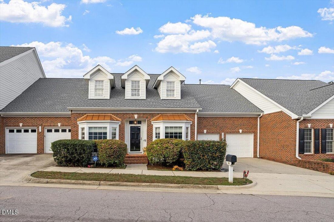 Townhouse in Cary, North Carolina, United States 1 - 17190063