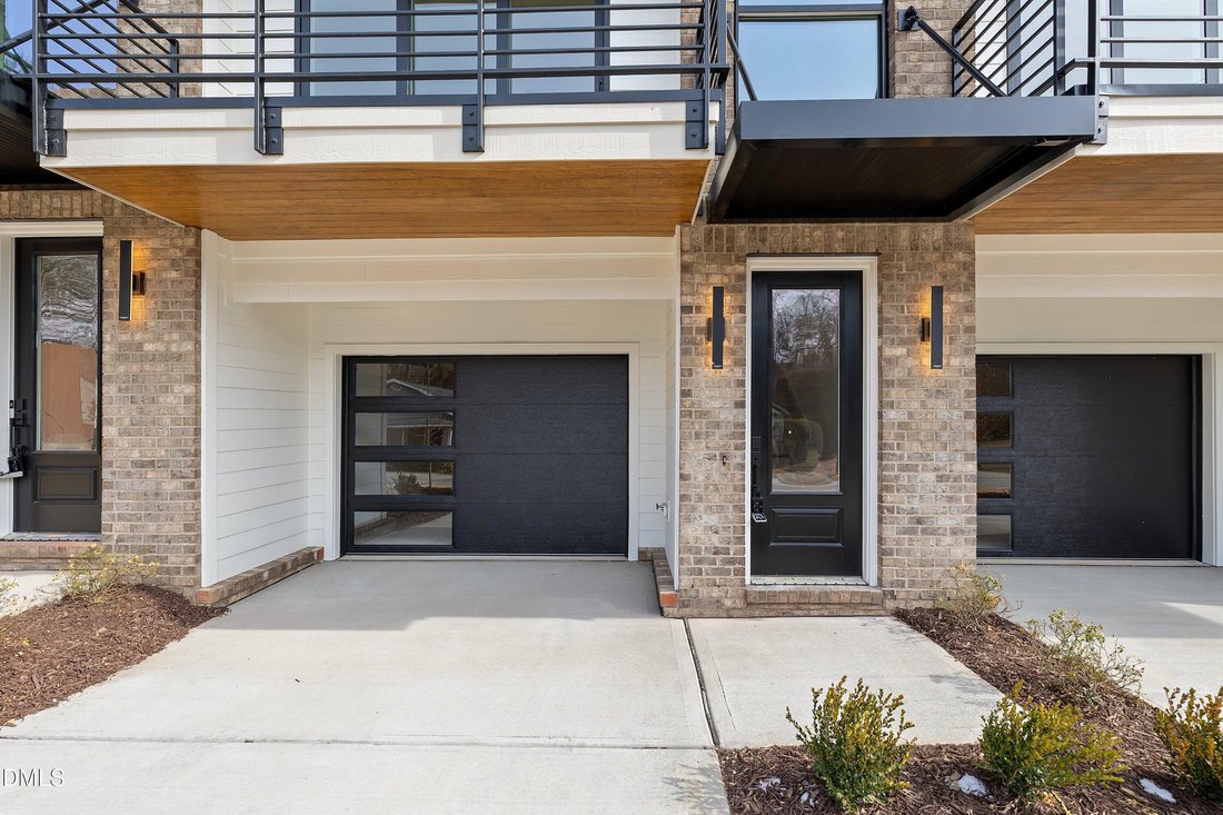 Townhouse in Fuquay-Varina, North Carolina, United States 2 - 17191943